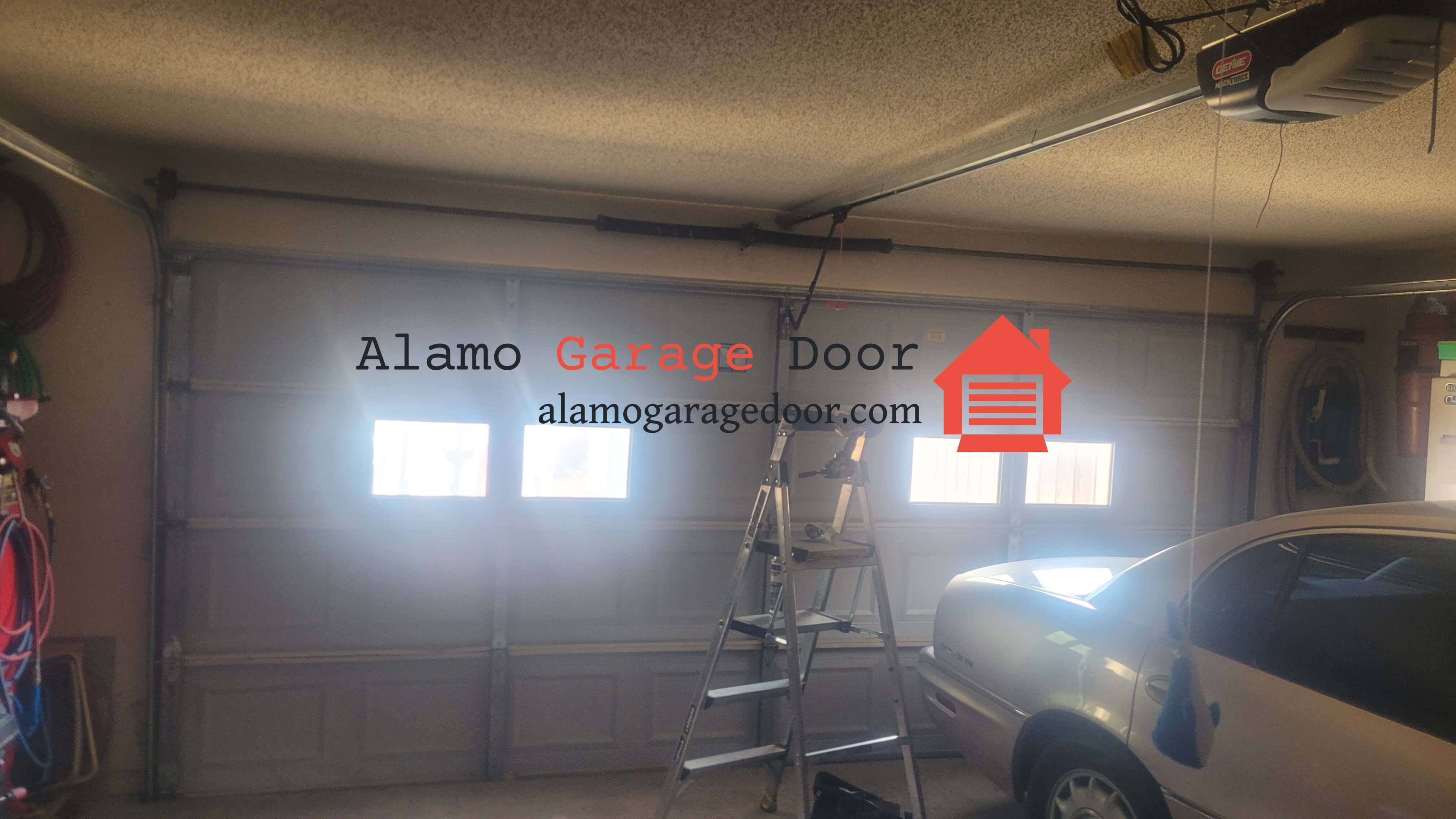 alamogaragedoor.com_genie_screw_drive_garage_door_opener_repair